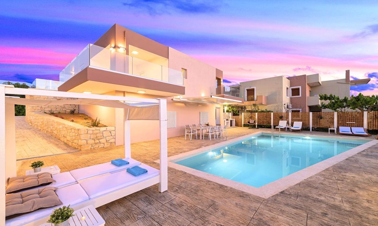 Allas Villa Heated Pool 하니아 외부 사진